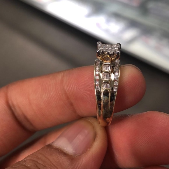 10k Diamond Bridal Wedding Engagement Ring 1/2CTW - Picture 5 of 7